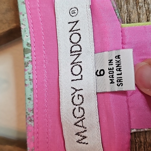 Maggy London Dress EUC - Picture 2 of 7